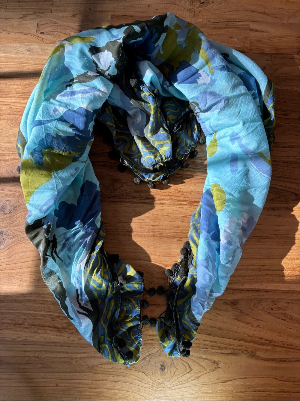 Lightweight Blue Floral Print Scarf for Women